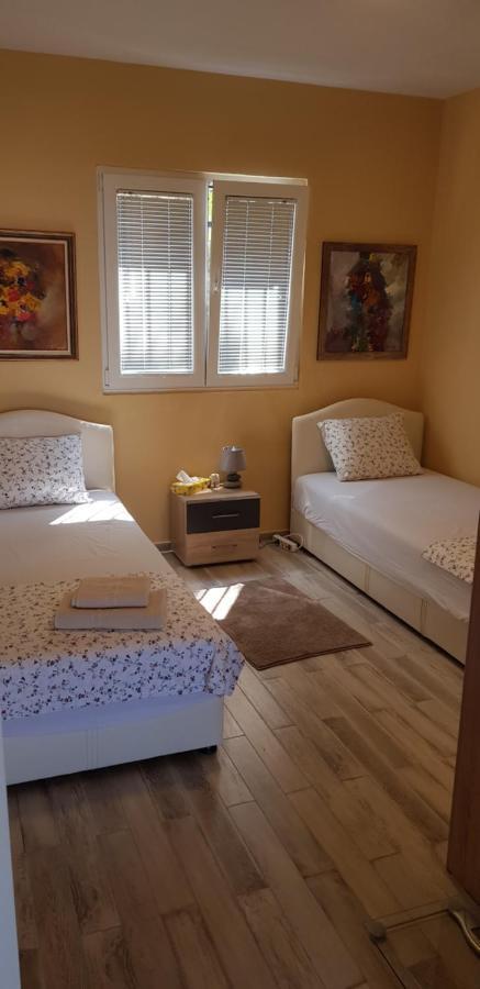 Apartments Kli Kli Utjeha Zewnętrze zdjęcie